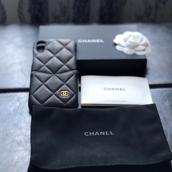 iPhone X case Chanel pebbled leather - Picture 2 of 3